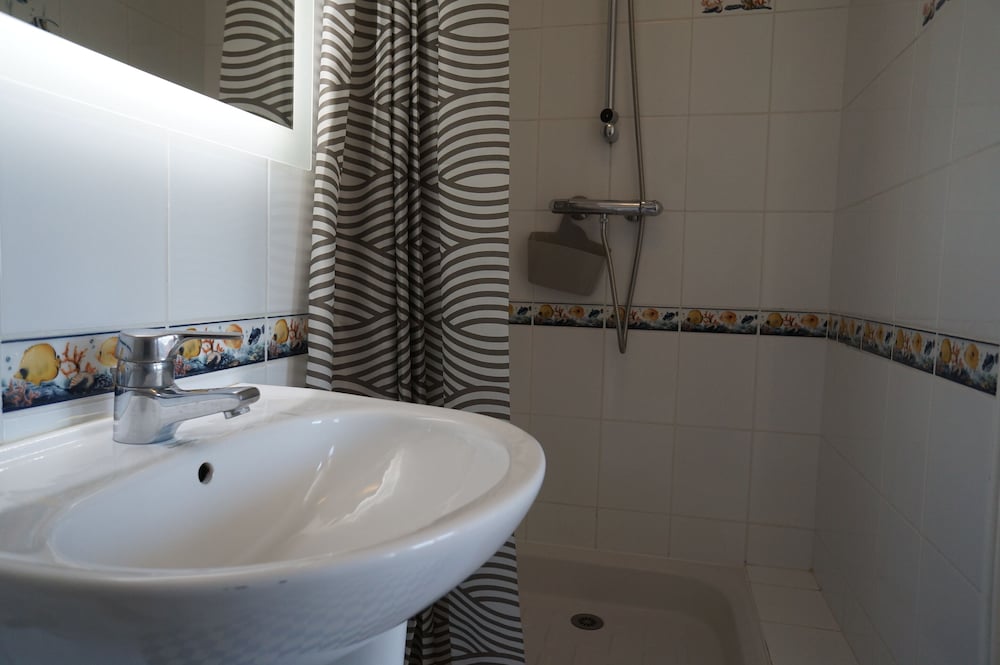 Pornichet Vacations - Hotel Le Marina - Property Image 7