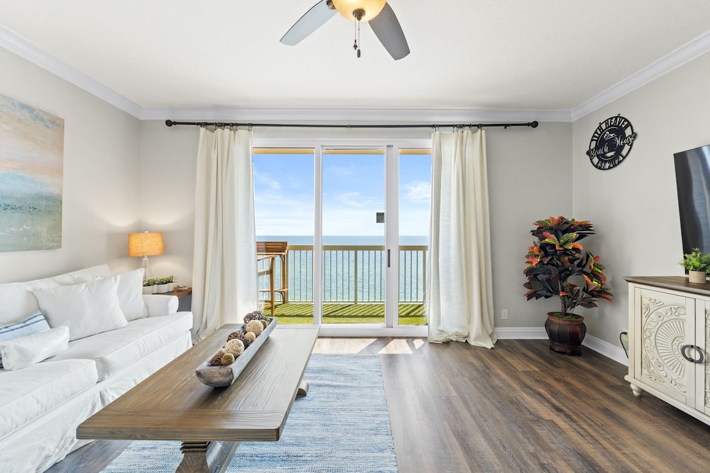 Calypso Beach Resort by Panhandle Getaways