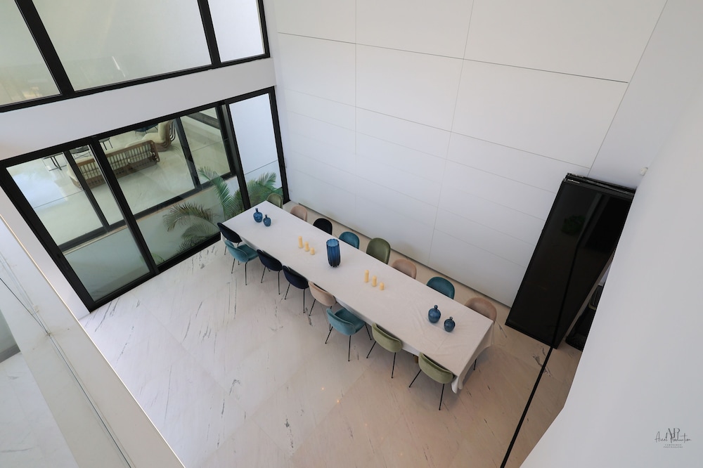 Lux BnB Address Dubai Marina-Studio