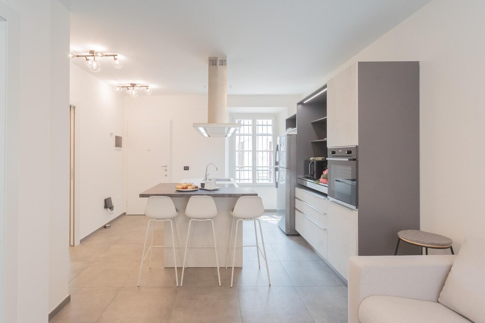 Enchanted Como City Apartment