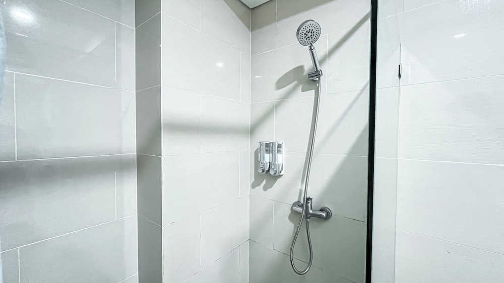 Nice and Comfortable 2BR Apartment at Daan Mogot City