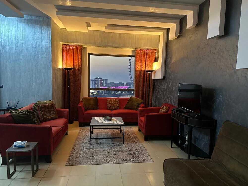 Remarkable 2-bed Apartment in Dubai