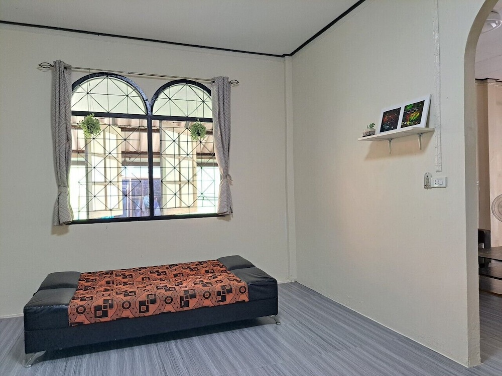 Cozy Mantra Home view 4