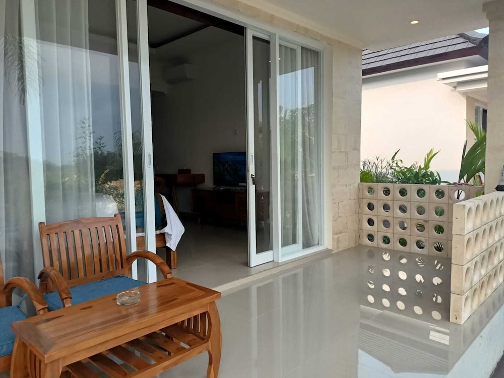 Kelingking Paradise Suites Villa