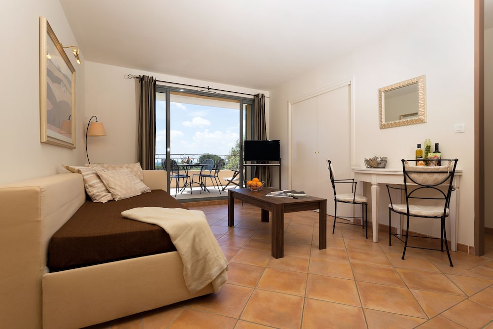 Le Domaine de Provence Country Club