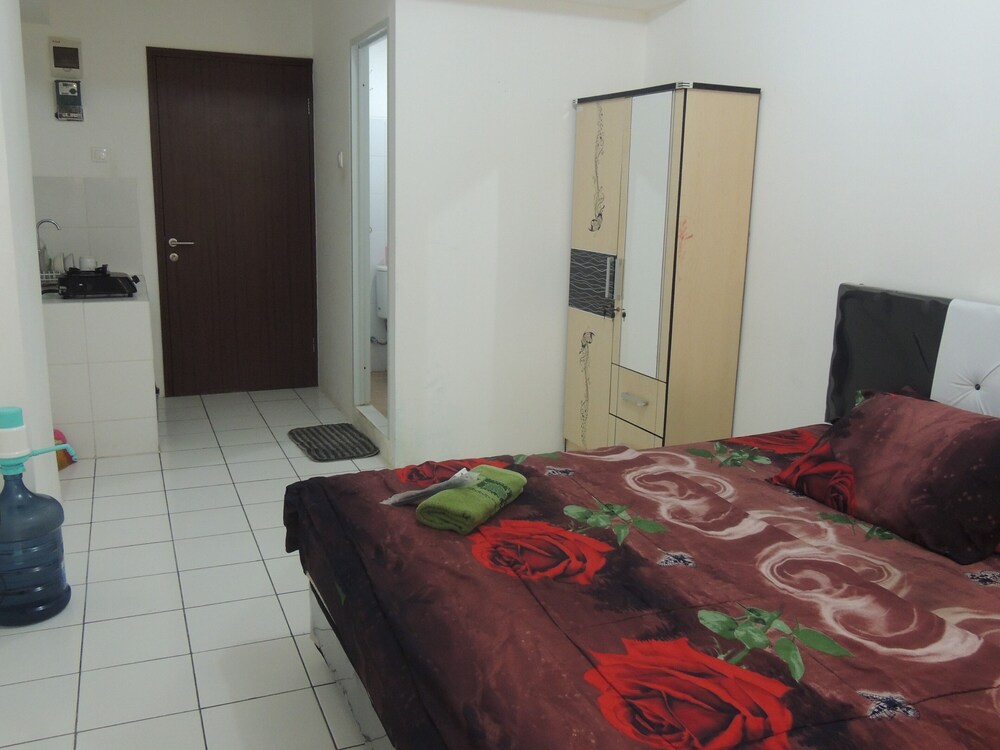 Photo 12