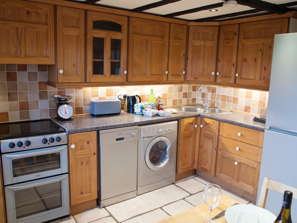 Malvern Vacations - Yew Tree Cottage - Property Image 6