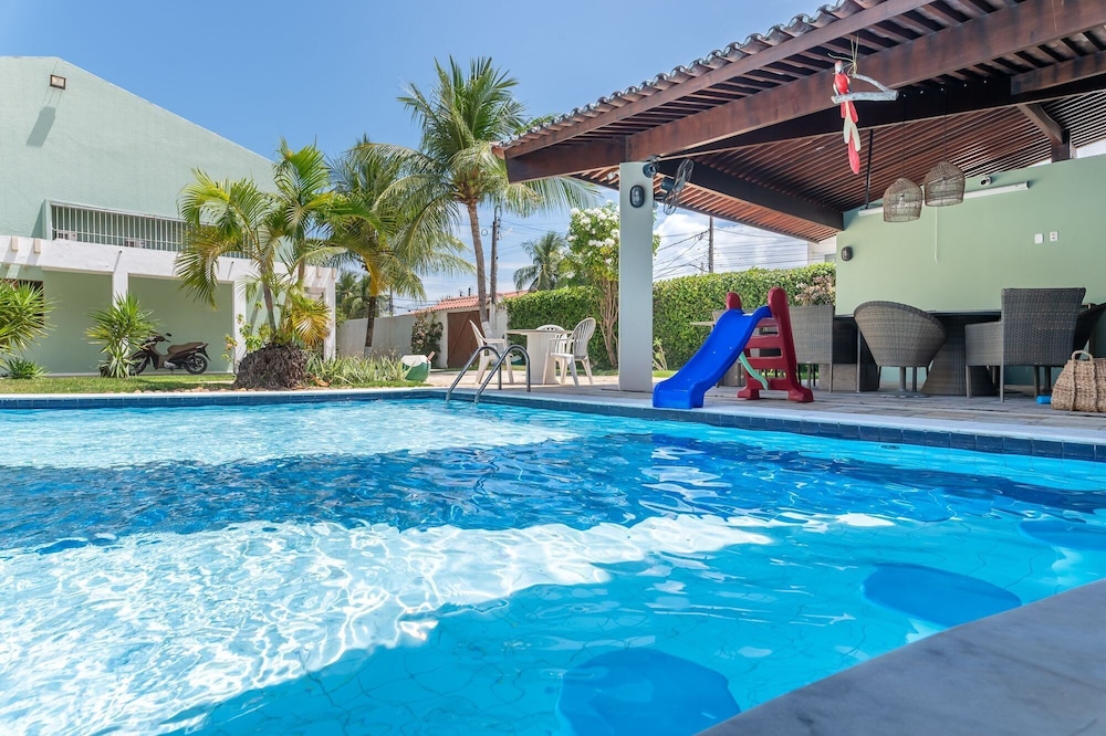 Casa Luxo 5Qts 2Suítes Tamandaré SH132D
