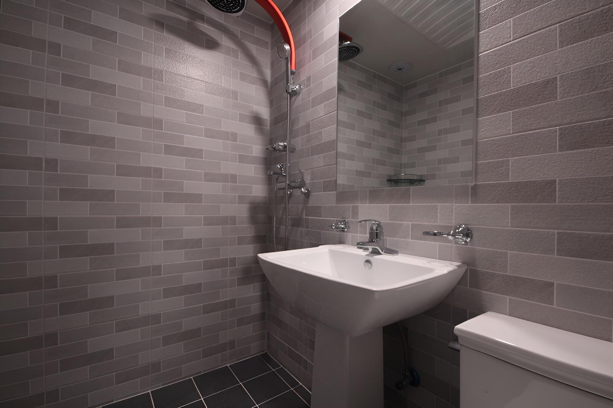 Gumi Wonpyeong-dong Hotel V2 view 3