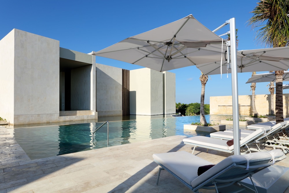 Family Selection at Grand Palladium Select Costa Mujeres - All Inclusive