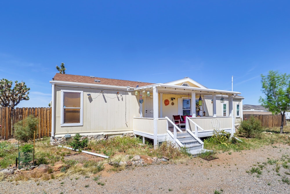 Quiet Dolan Springs Home w/ Patio, Mountain Views!