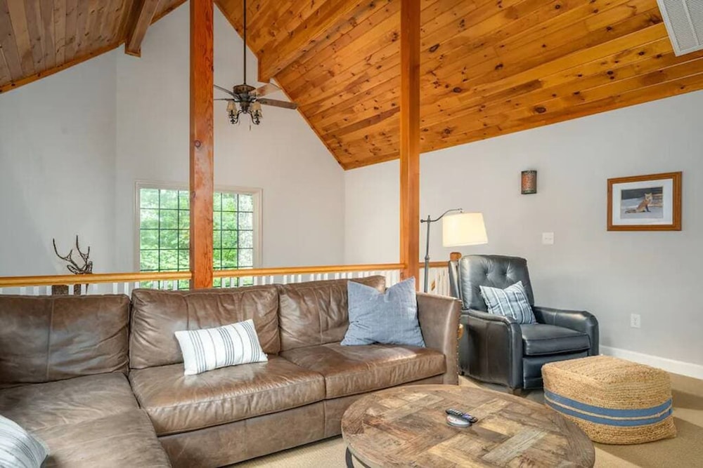 Adventure Awaits - Family Home