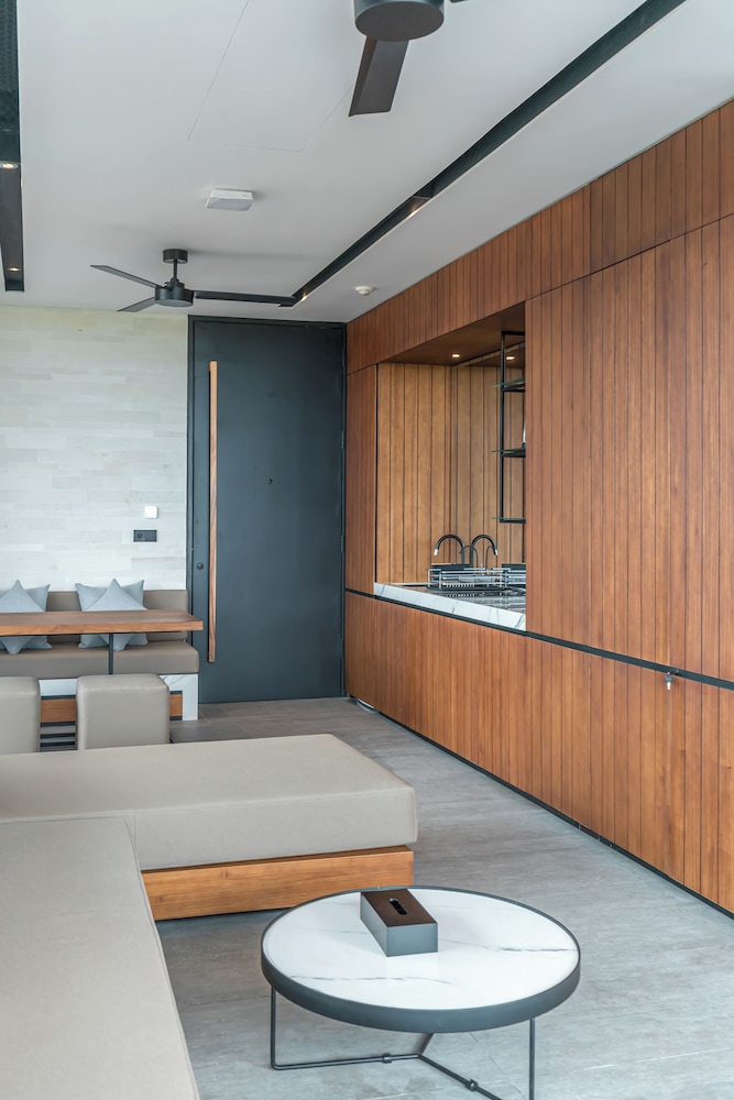 Body Factory Lifestyle Residence Canggu