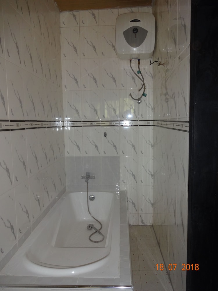 Nordik Palace Bed & Breakfast