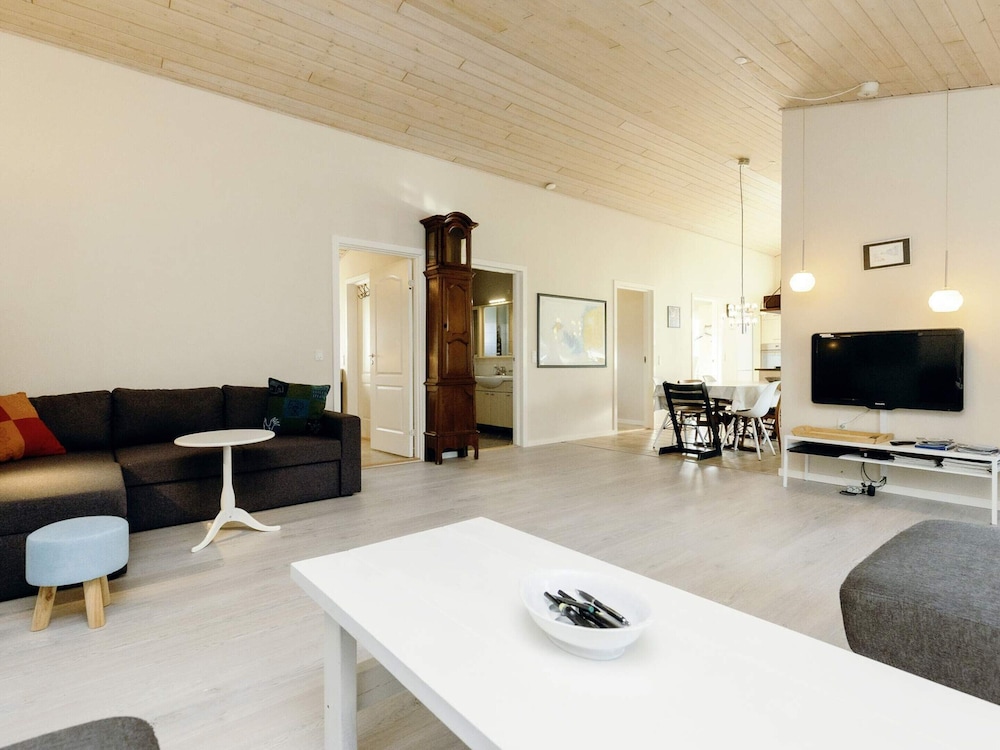 6 Person Holiday Home in Nysted
