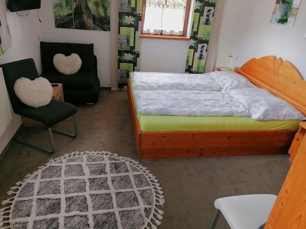 Peaceful Apartment in Salzburg Near Ski Area view 5