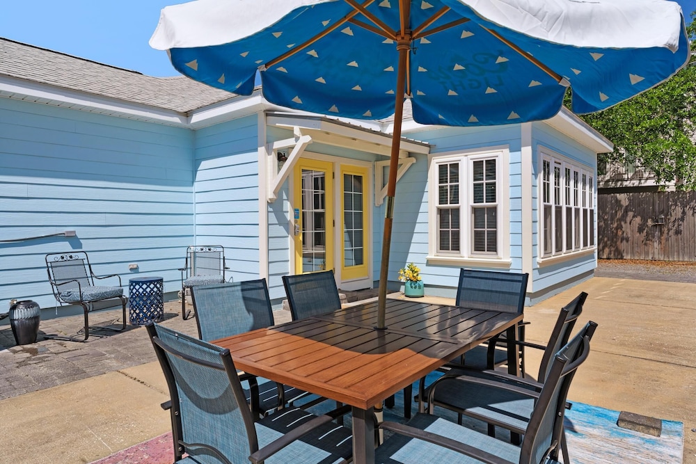 Suzwinks Beach House