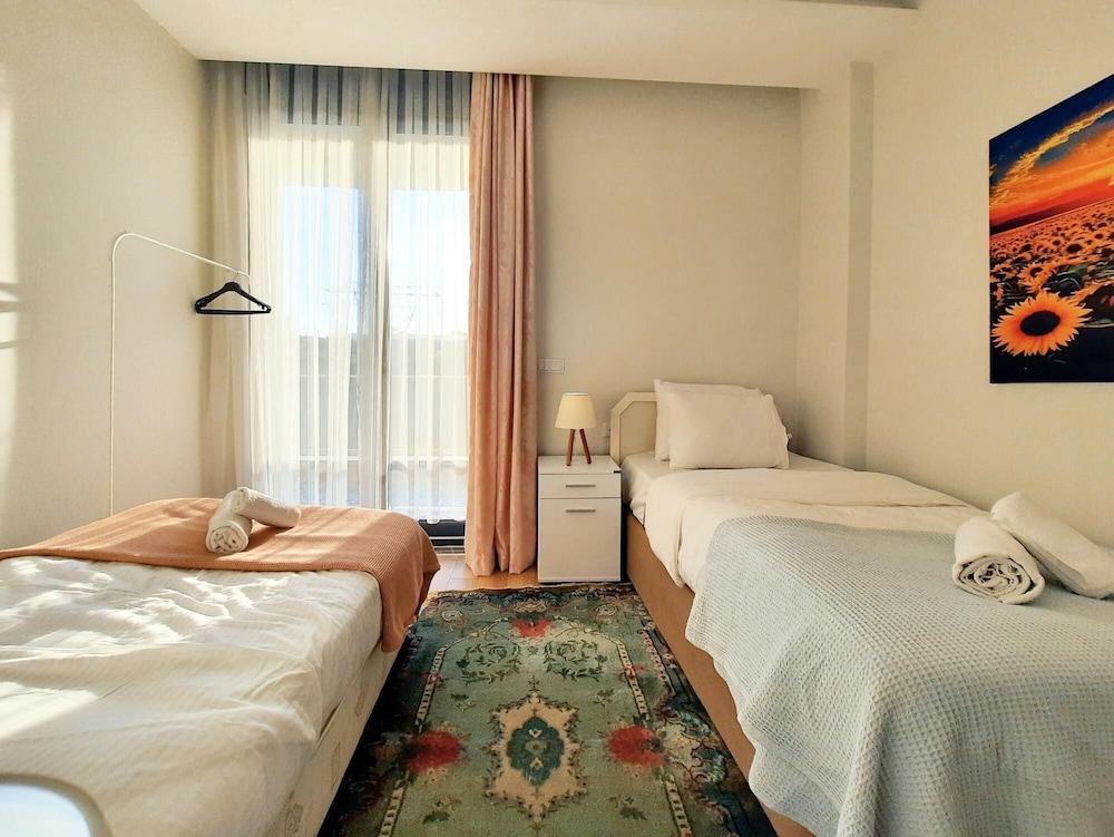 3 Br Apertment in Aksu
