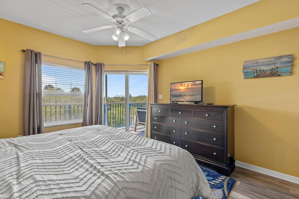 Oceanwalk 6-205