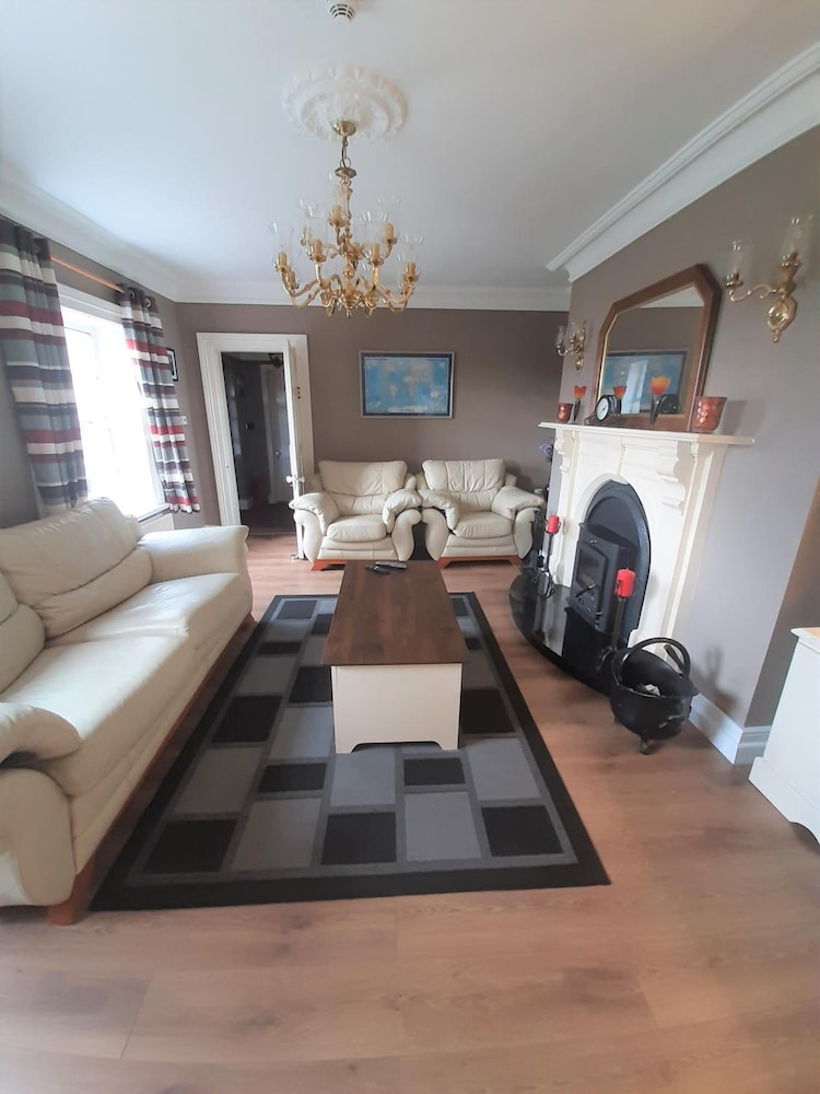 Rathmore House