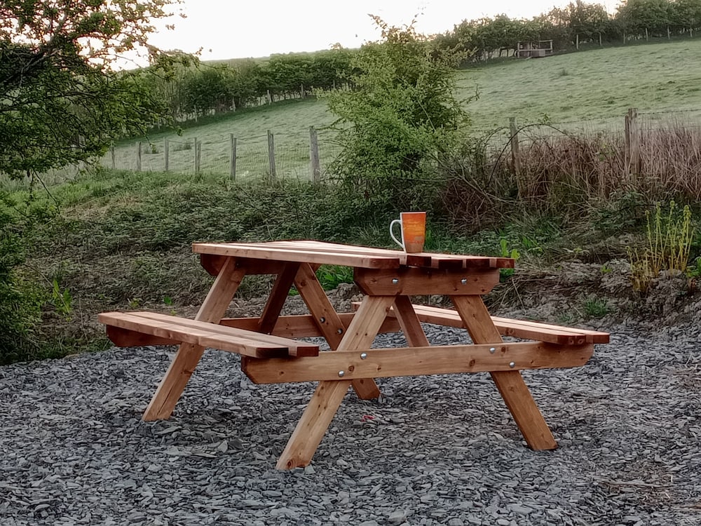 Llandovery - Cottage - Sleeps4 - Parking Secure Lock up for Bikes