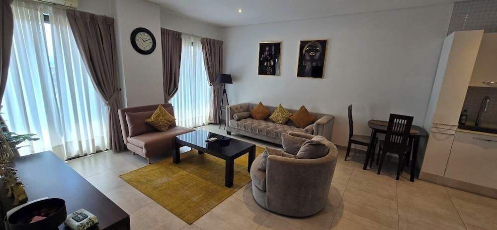 The Signature Apartments