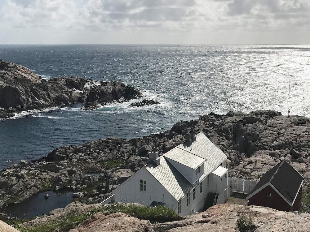 6 Person Holiday Home in Lyngdal-by Traum