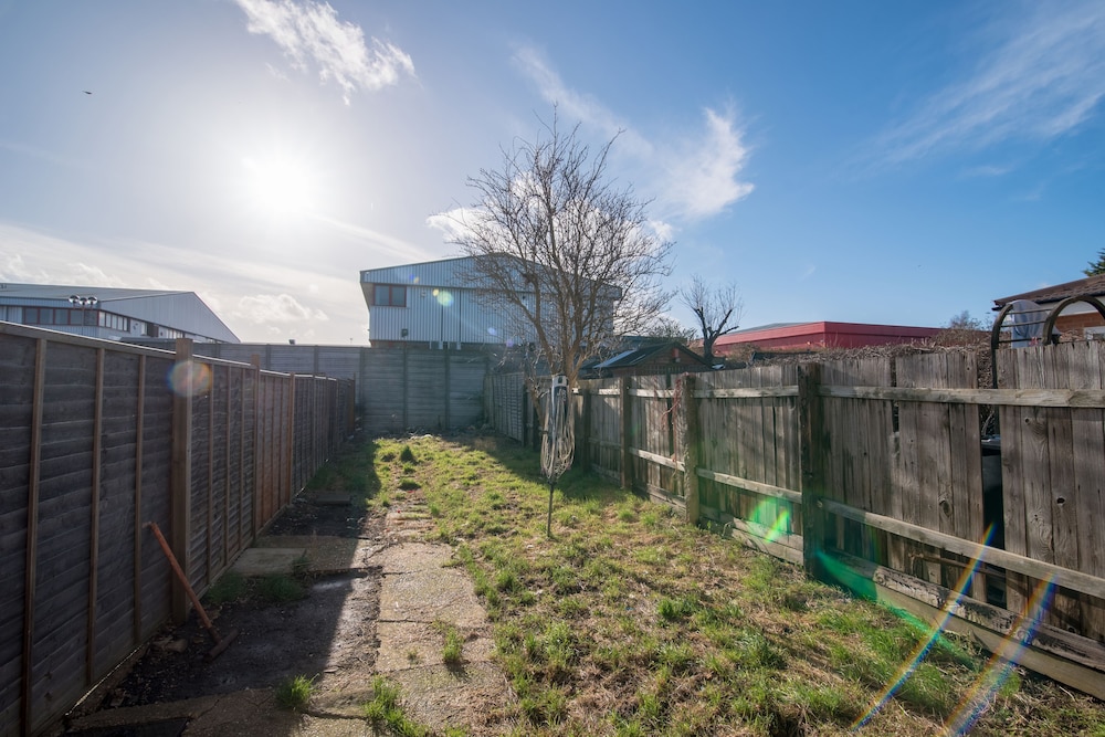 Two bedroom Serviced house