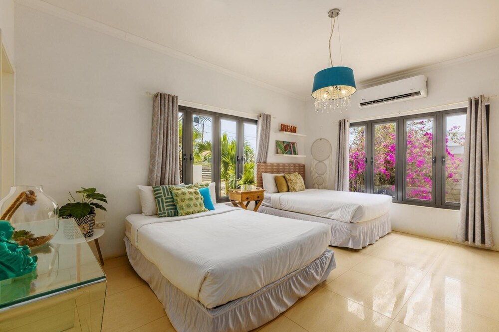 Villa Sophie Privatepool 5 Minutes From the Beach