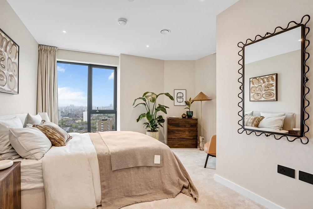 Chic One-bedroom Apartment Near Stratford