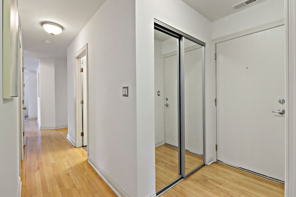Ideal 4BR Unit - Maryland 2