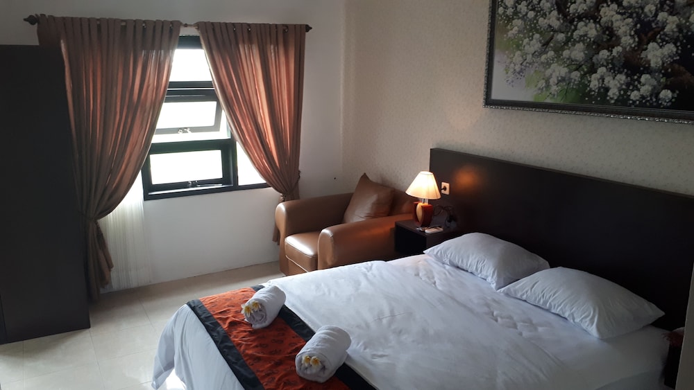 de Lungguh Family Homestay view 3