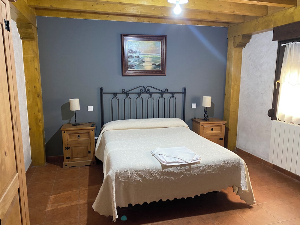 Las Casas de Ros
