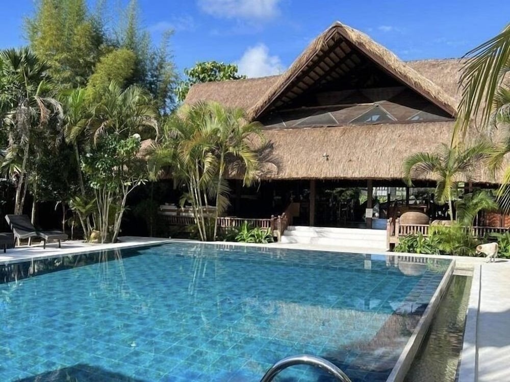 Lio Villas Resort