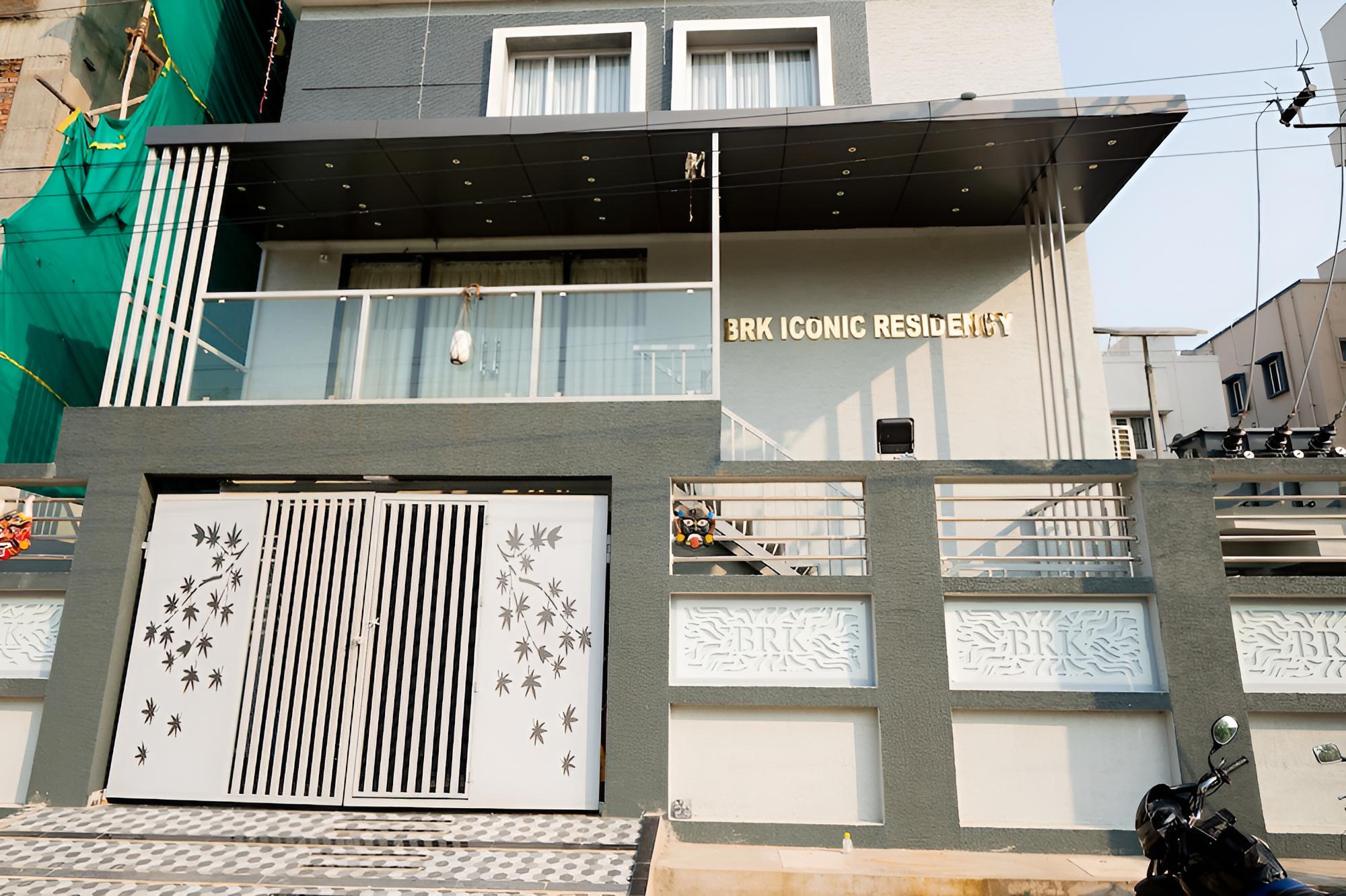 Fabhotel Brk Iconic Residency view 5