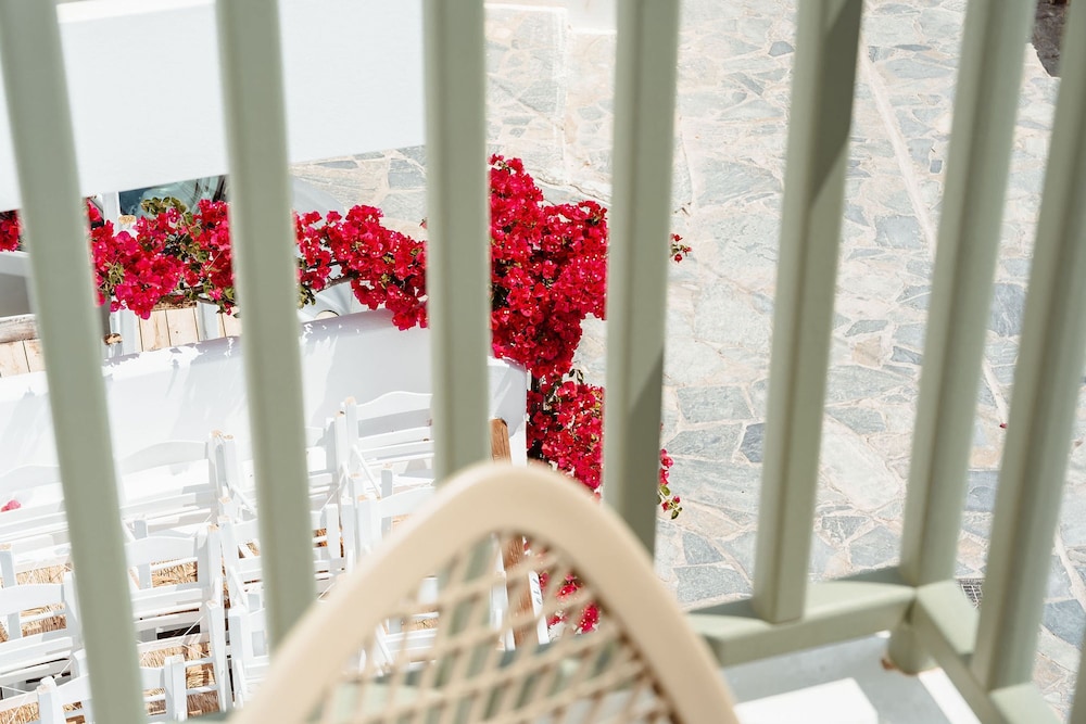 Kastro Boutique Apartment