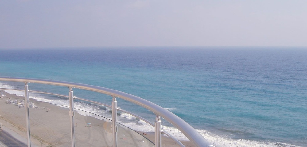 Alanya Cebeci VIII Family Style