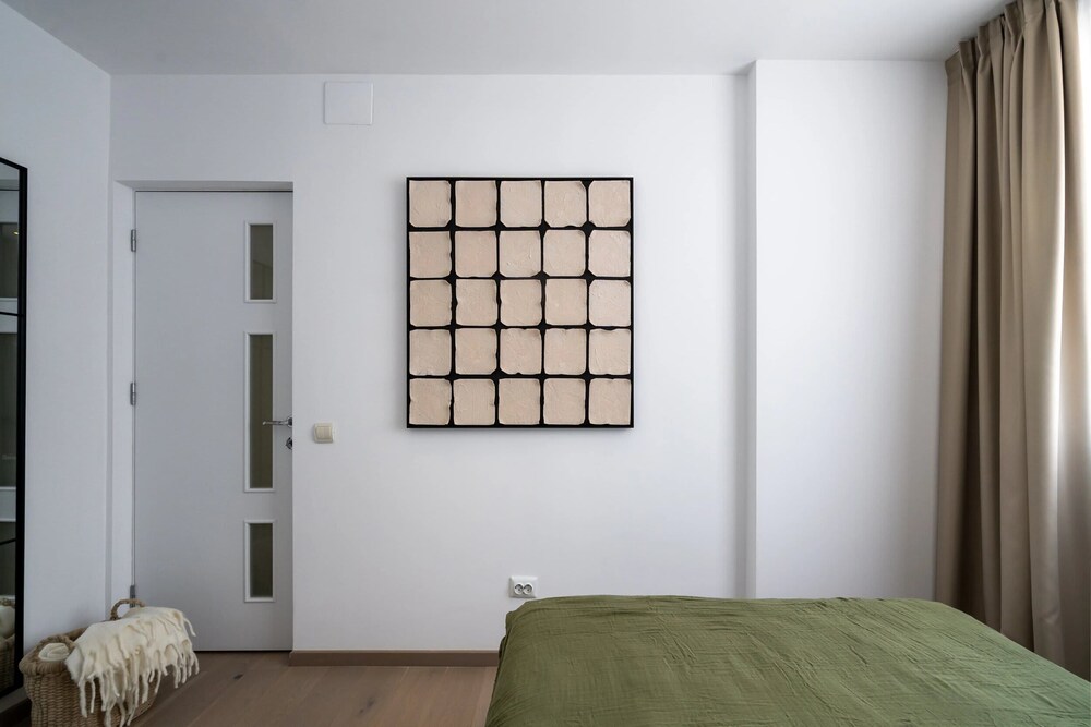 Grand 3BR Near Athenaeum Calea Victoriei