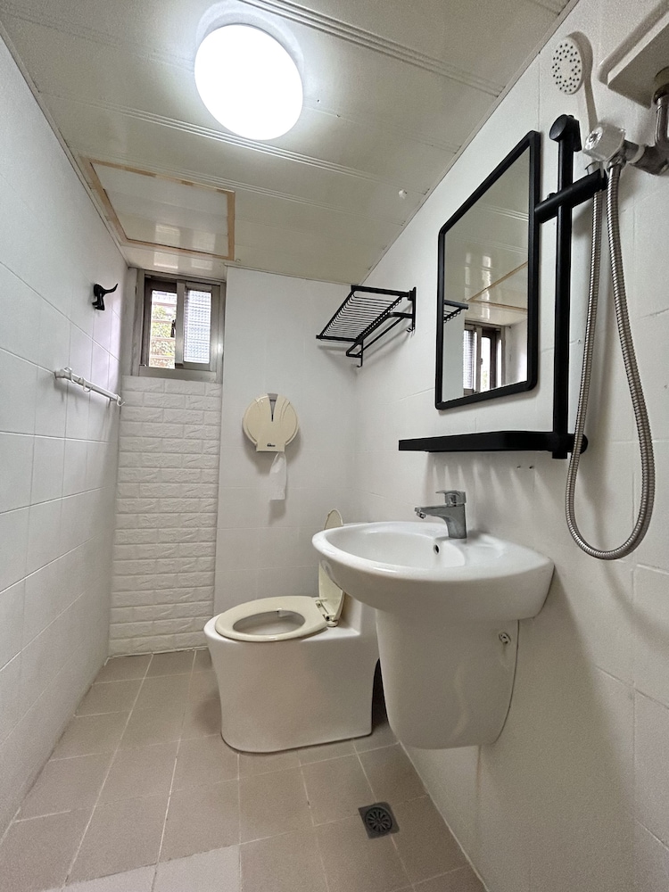 Ximen Triple Tiger Hostel
