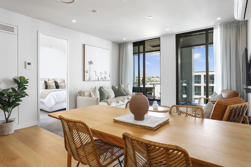 Light and relaxing living view 4