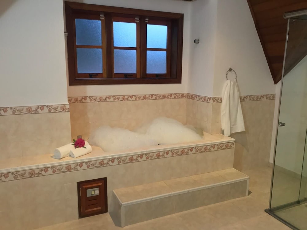 Cerejeira Guest House