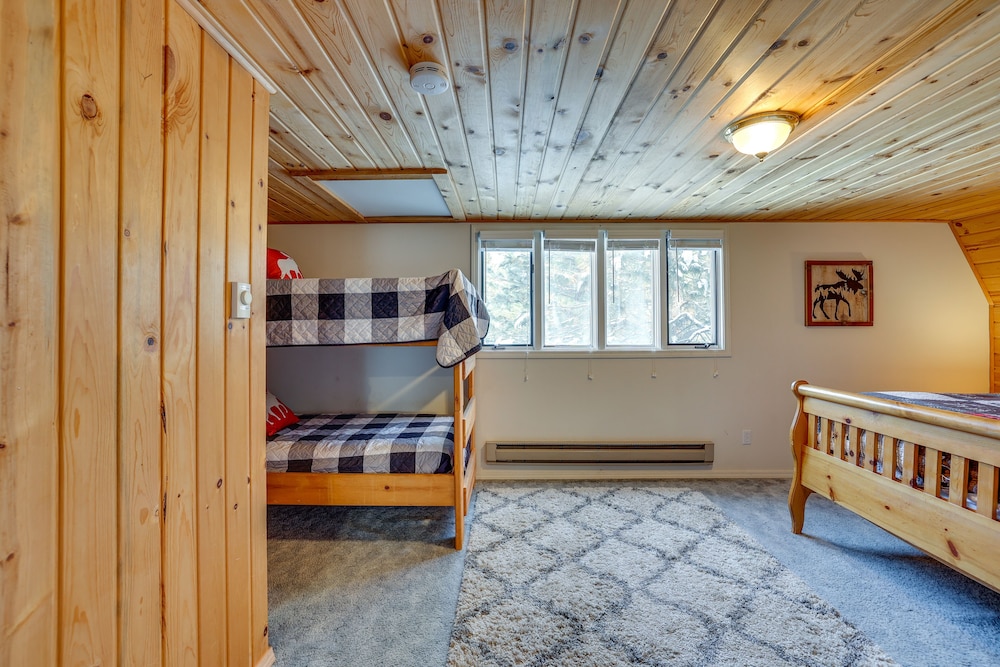 Peaceful Donnelly Retreat < 1 Mi to Lake Cascade! view 2