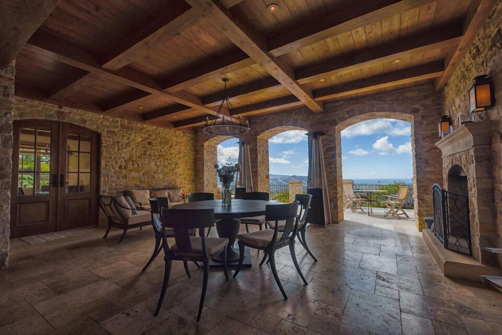 Lx1: Chateau D' Renaitre - Carmel-by-the-sea Luxury Villa: - Property Image 49