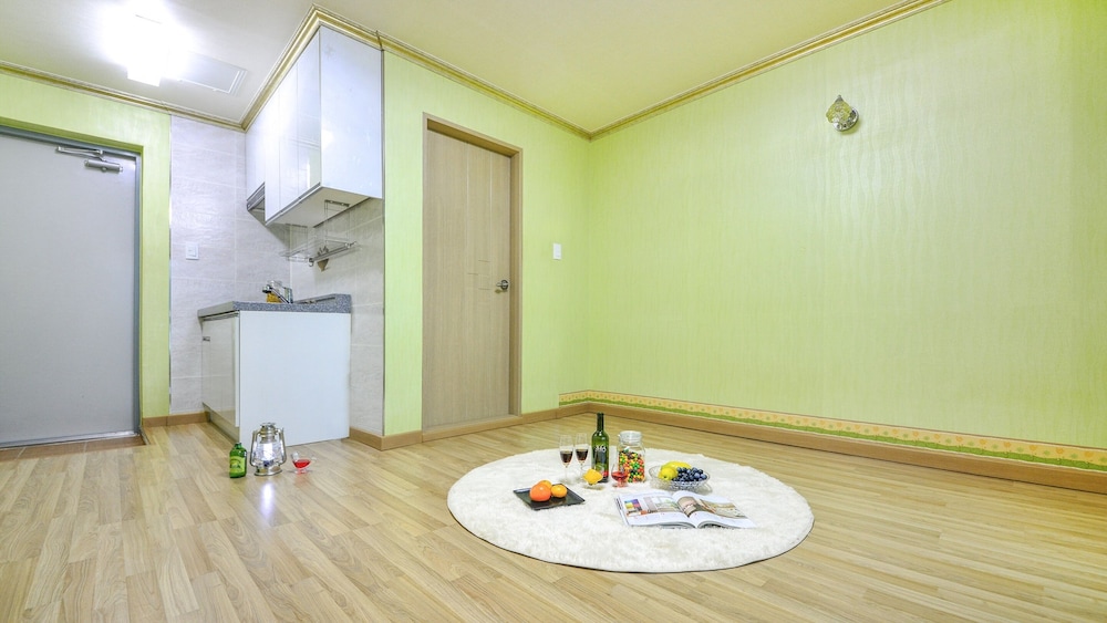 Photo 30