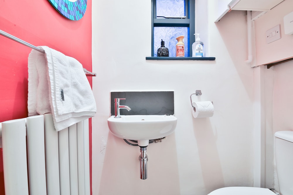 StayRight 3BR House in Pontcanna