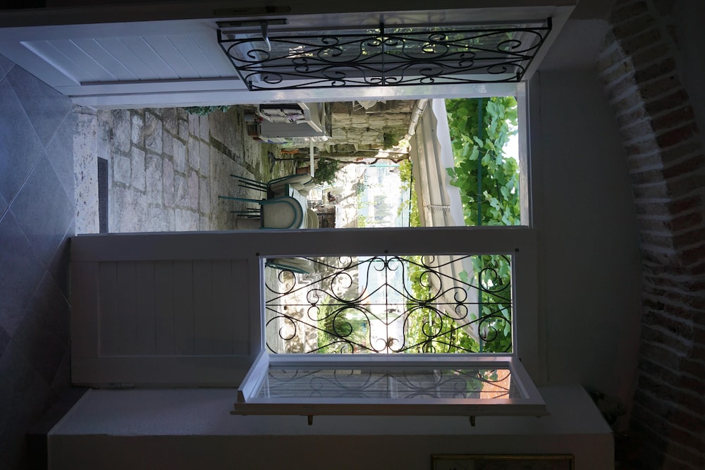 Guesthouse Dragutinovic photo 4