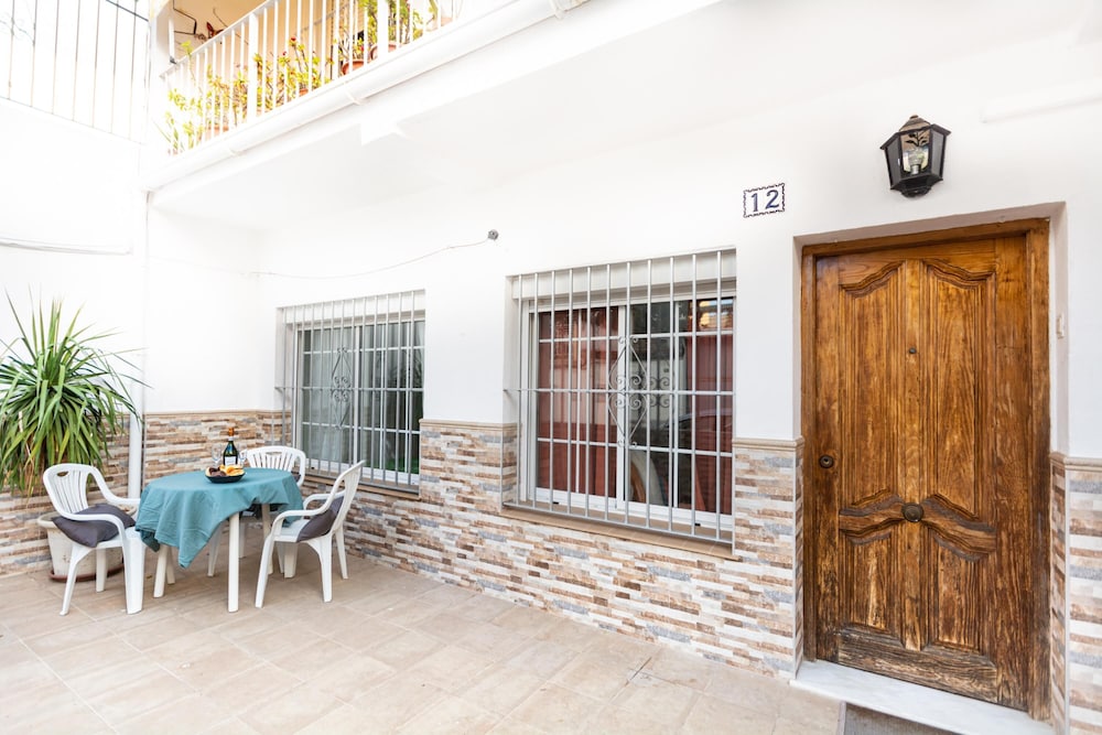 La Casita 800mt From sea view 3
