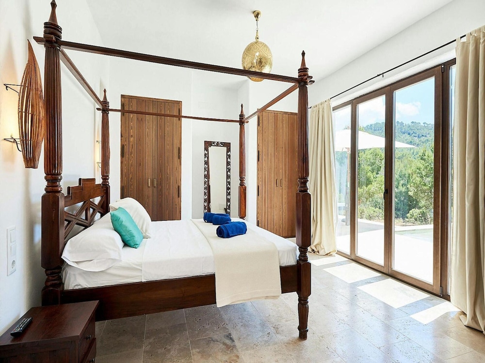 Holiday Home With sea View