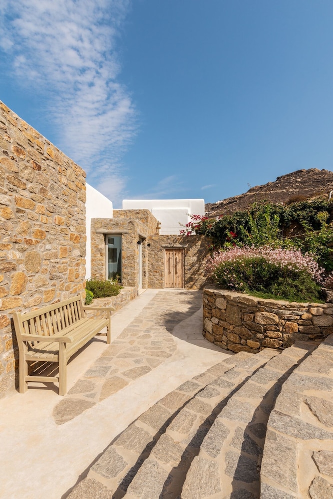 Villa Amra