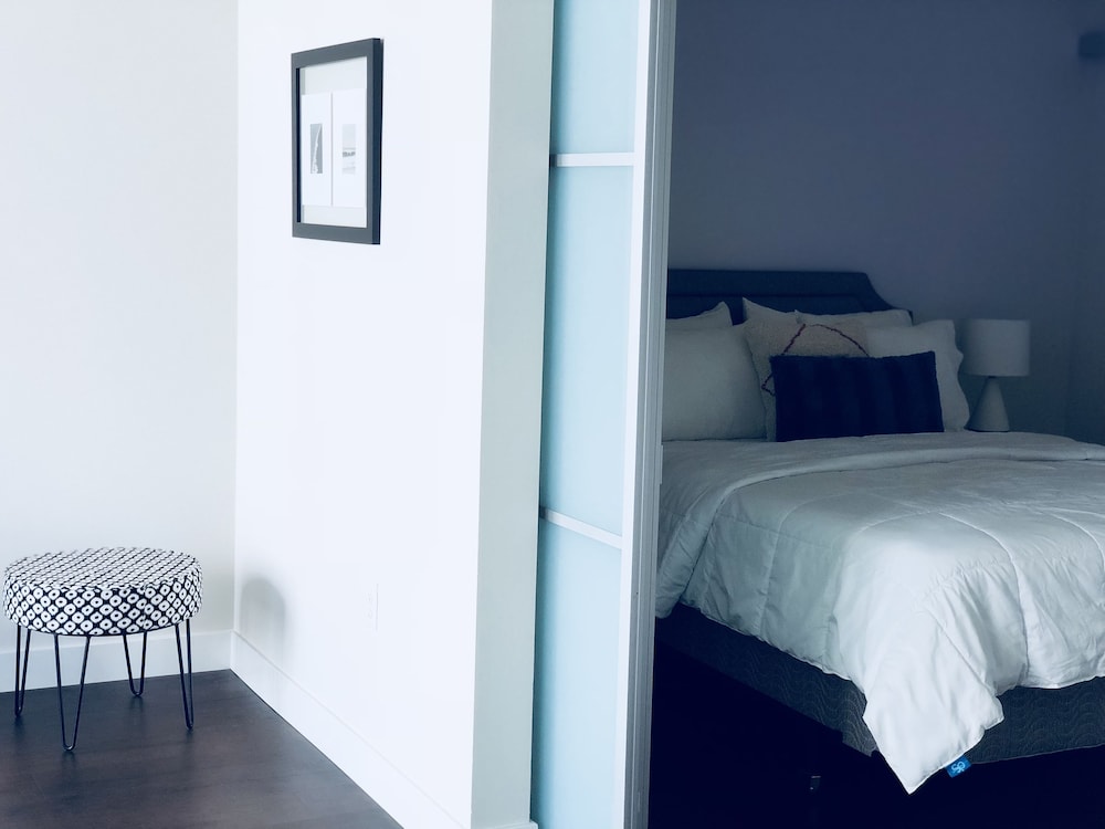 New Lyfe Finest Luxury Apartment
